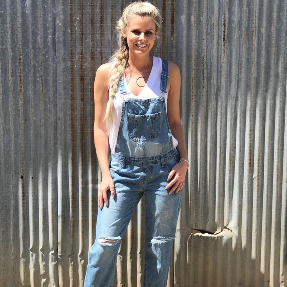 kyliemcnutt